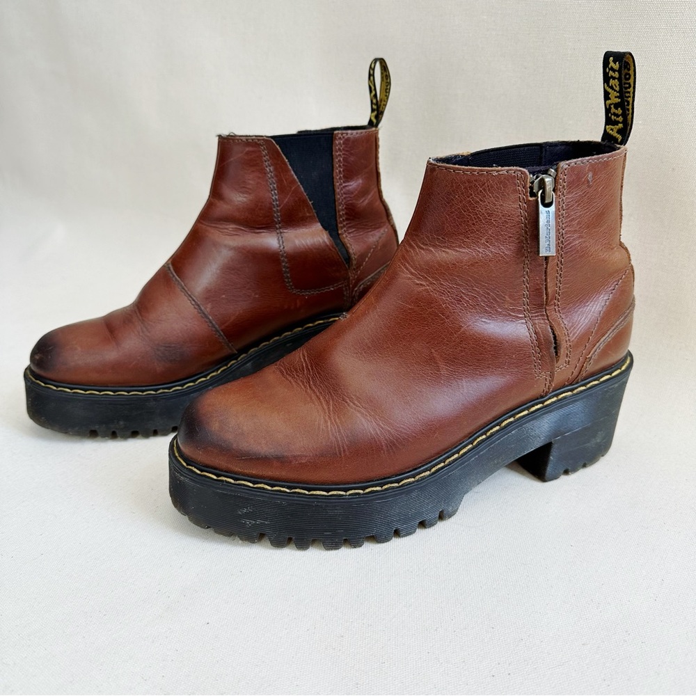 Dr. Martens Rometty II Butterscotch Heeled Platform Chunky Chelsea Boots Size 38